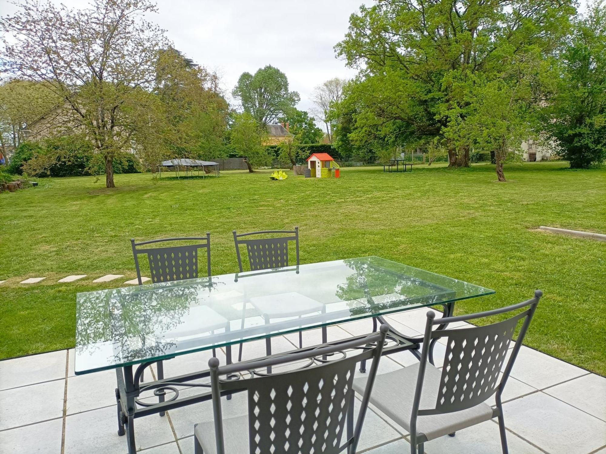 Gite Climatise Villa Esperanza 2 A 5 Personnes Valençay Exterior foto